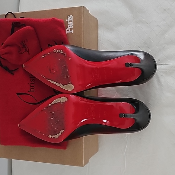 Christian Louboutin Pigalle Follies 100, Size 7 US/38 EU, Black - Picture 2 of 6